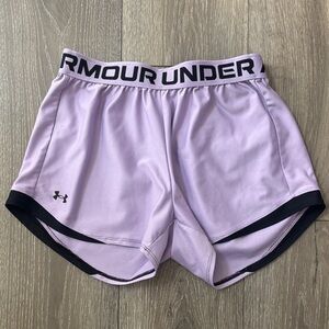 Under Armour Women's Lavender Athletic Shorts - loose fit, size small